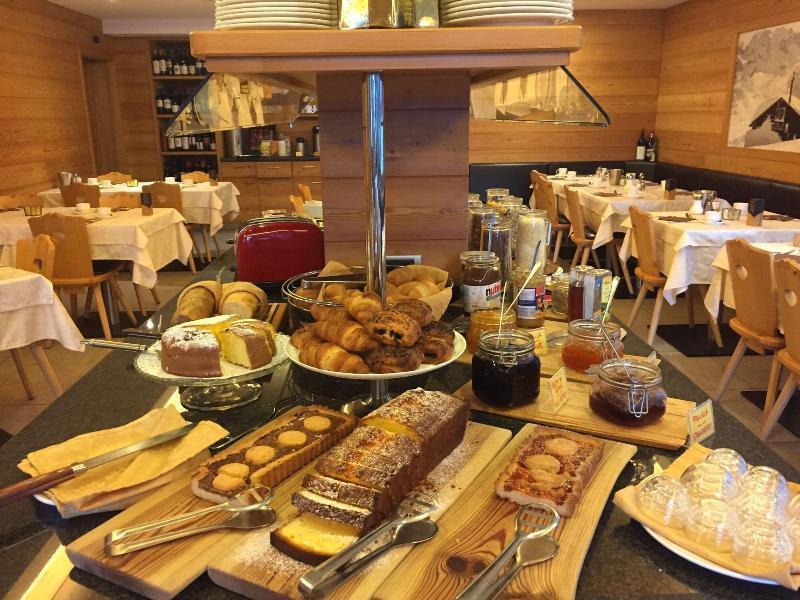 Hotel Ariston ***s Madonna