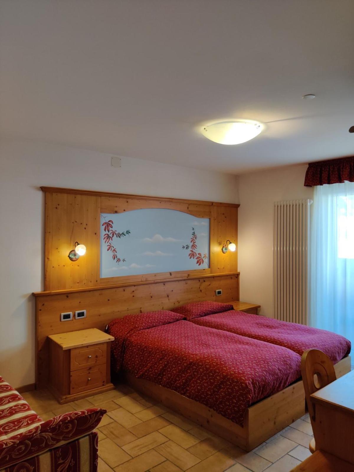 Hotel Ariston ***s Madonna